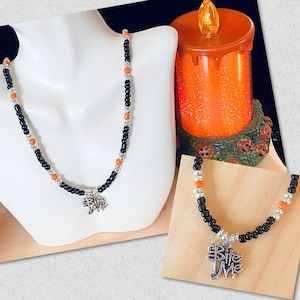 Halloween Beaded Necklace, Halloween Necklace, Halloween Jewelry, Black Beaded Necklace, Halloween Costume Jewelry, Bite Me Necklace