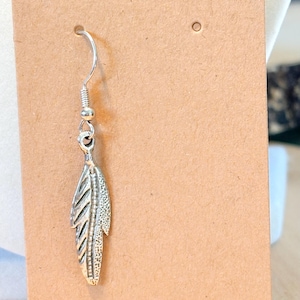 Single Mens Dangle Earring, Mens Southwest Feather Earring, Mens Silver Feather Earring, Single Earring Men, Symbol Amulet Men