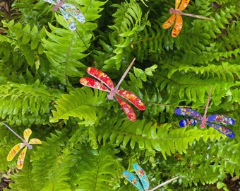 Bâtonnet de libellule moyen en cuivre et émail - choix de plantes, choix de fleurs, décoration de petit jardin, fait main