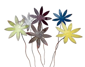8 petal flower stem The Woodlands Collection