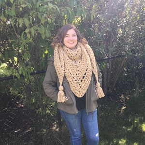 CROCHET PATTERN Cozy Fall Shawl, Crochet Shawl, Crochet Triangle Scarf, Triangle Scarf Pattern, Crochet Pattern, Crochet Shawl Pattern