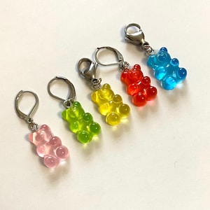 Gummy Bear snag free stitch markers | progress keeper | progress markers | crochet accessory | bear