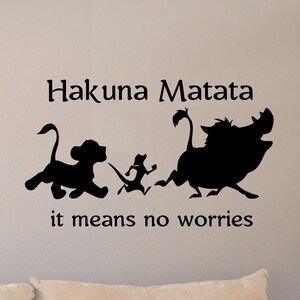 Hakuna Matata It Means No Worries Wall Decal Lion King Poster Simba Timon And Pumba Sign Disney Quote Vinyl Sticker Gift Decor Wall Art 6-50
