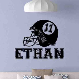 Personalizzato calcio casco Wall Decal personalizzate nome & numero ragazzo Poster Football americano segno regali Vinyl Sticker Decor camera da letto parete arte ST