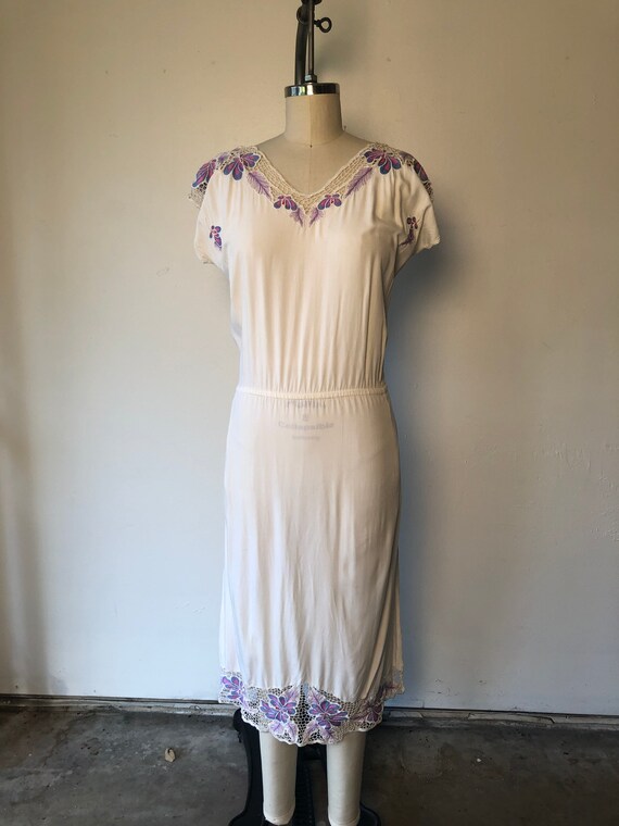 70s Floral Embroidered Summer Dress