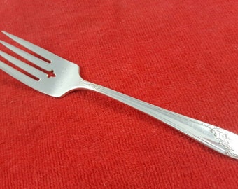 4 Oneida Community Tudor Silverplate Queen Bess II Flatware Salad Forks