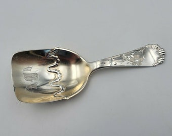 VERY GOOD CONDITION Details about   WOOD & HUGHES ANGELO STERLING SILVER SERVING SPOON 