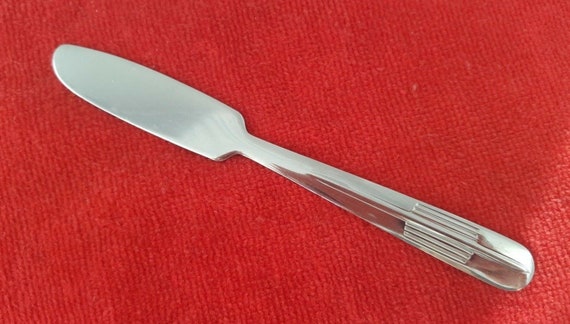 Vintage Stainless Flat Handle Master Butter Knife