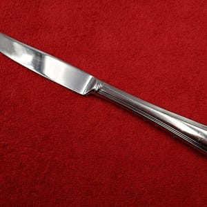 Dinner Knife ~ Archway by Lenox ~ Vintage Stainless Steel Flatware ~ 9 1/8"