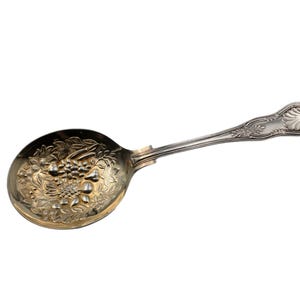 Berry Spoon Kings WA Sheffield England Repousse Gold Silverplate Flatware 9 1/8"