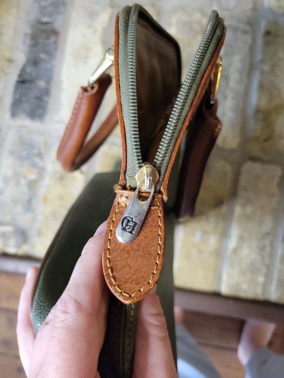 Vintage Carolina Herrera Green and Brown Leather … - image 8
