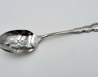 Oneida SHELLEY Stainless CUBE 1 piece GRAVY LADLE Spoon Excellent 6.75" 