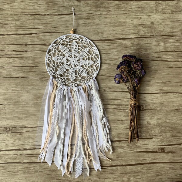 Handmade Dreamcatchers - White and Cream, Medium, 17.5 cm,Gifts for Her, Wedding, Babyshower, Nursery,