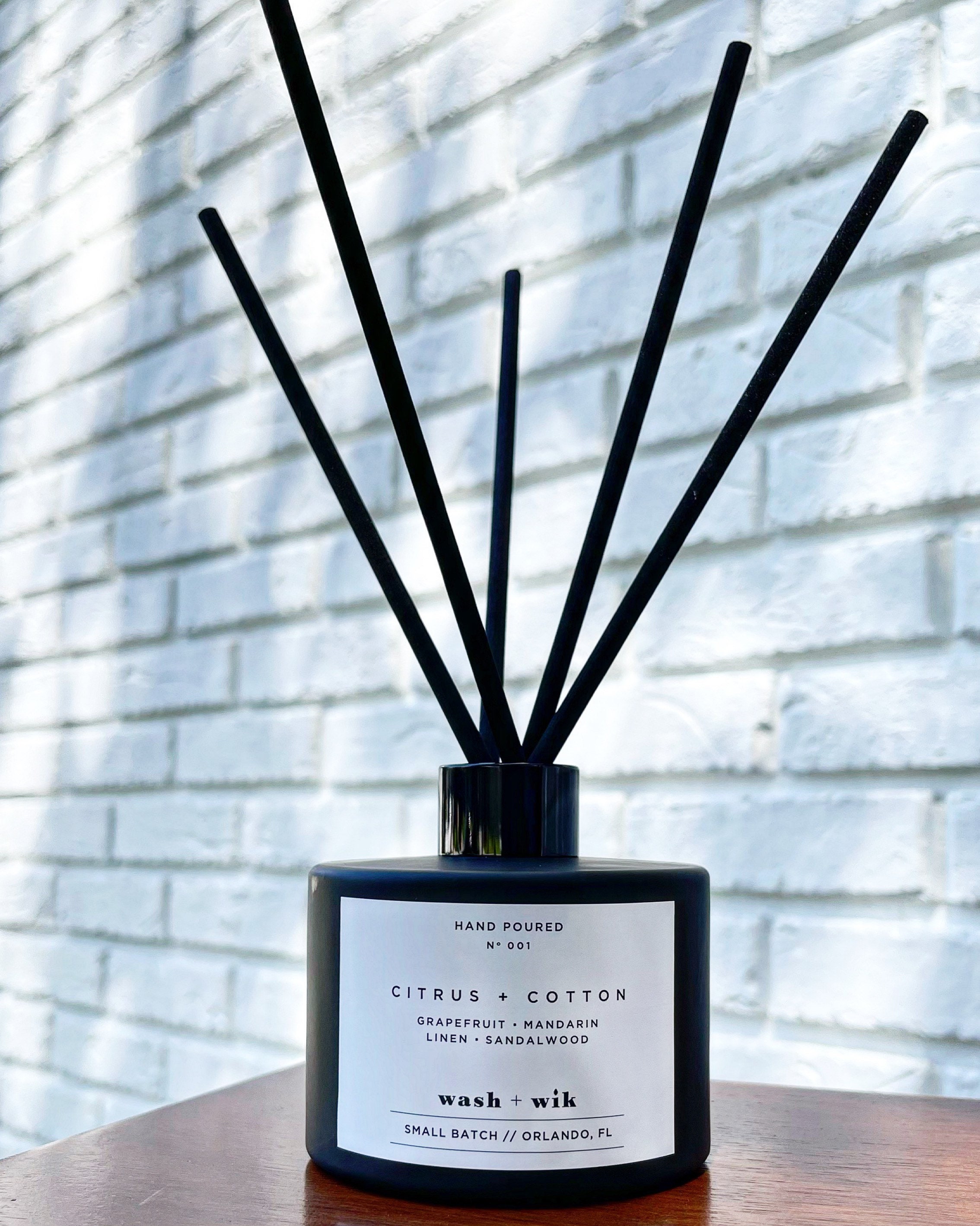 Citrus and Cotton Reed Diffuser Matte Black Bottle With Reeds