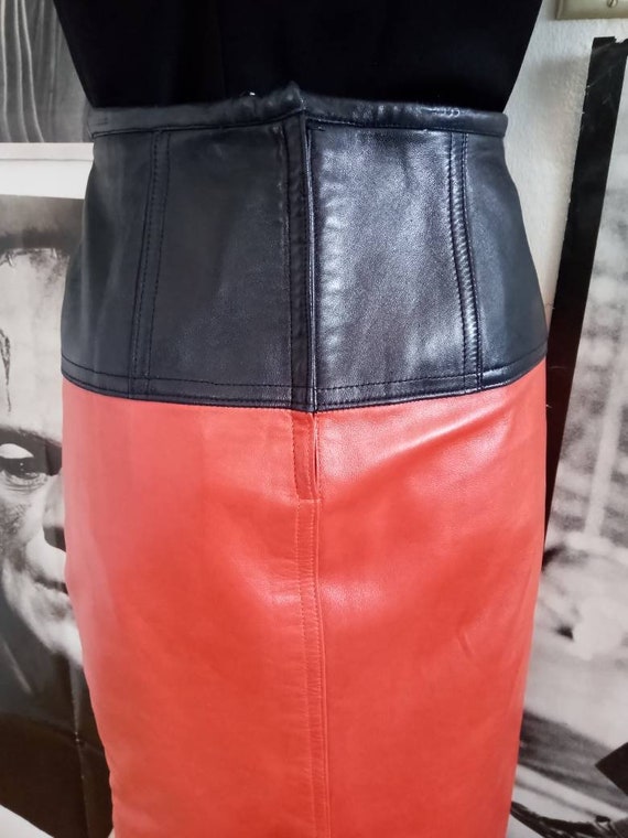 Rare Vintage Escada Leather Pencil Skirt - Size 2… - image 6