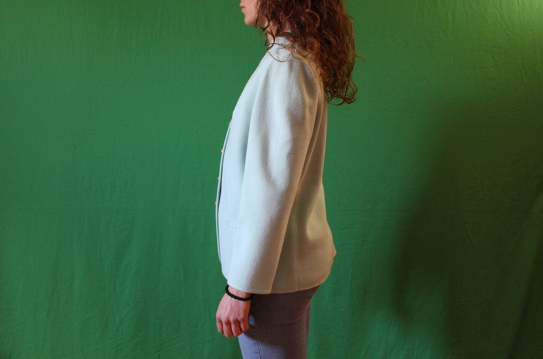 Gilet vintage femmewomen cardiganveste femmecardigan vintagevintage clothesgilet femmewool jacketwomens woollaine femme
