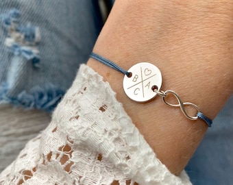 Bracciale con incisione Infinity braccialetto con nome personalizzato placca per incisione regalo fidanzata mamma sorella amica famiglia personalizzabile delicato