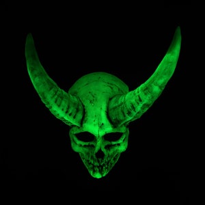 Handmade VALFARG GLOW in the DARK Demon Skull
