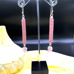 Earrings Dangle Drop twisted wire in Red, Cream & Green, Ladies Gift, Unique Gift, Boho, Wire Wrapped