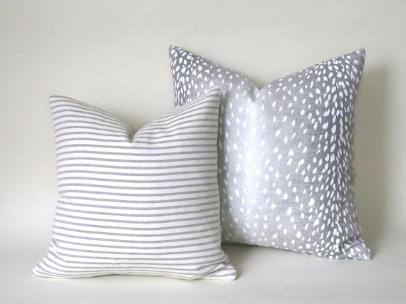 Ombré gradient Fawn Pillow cover Grey Ombré gradient Fawn Pillow cover Grey