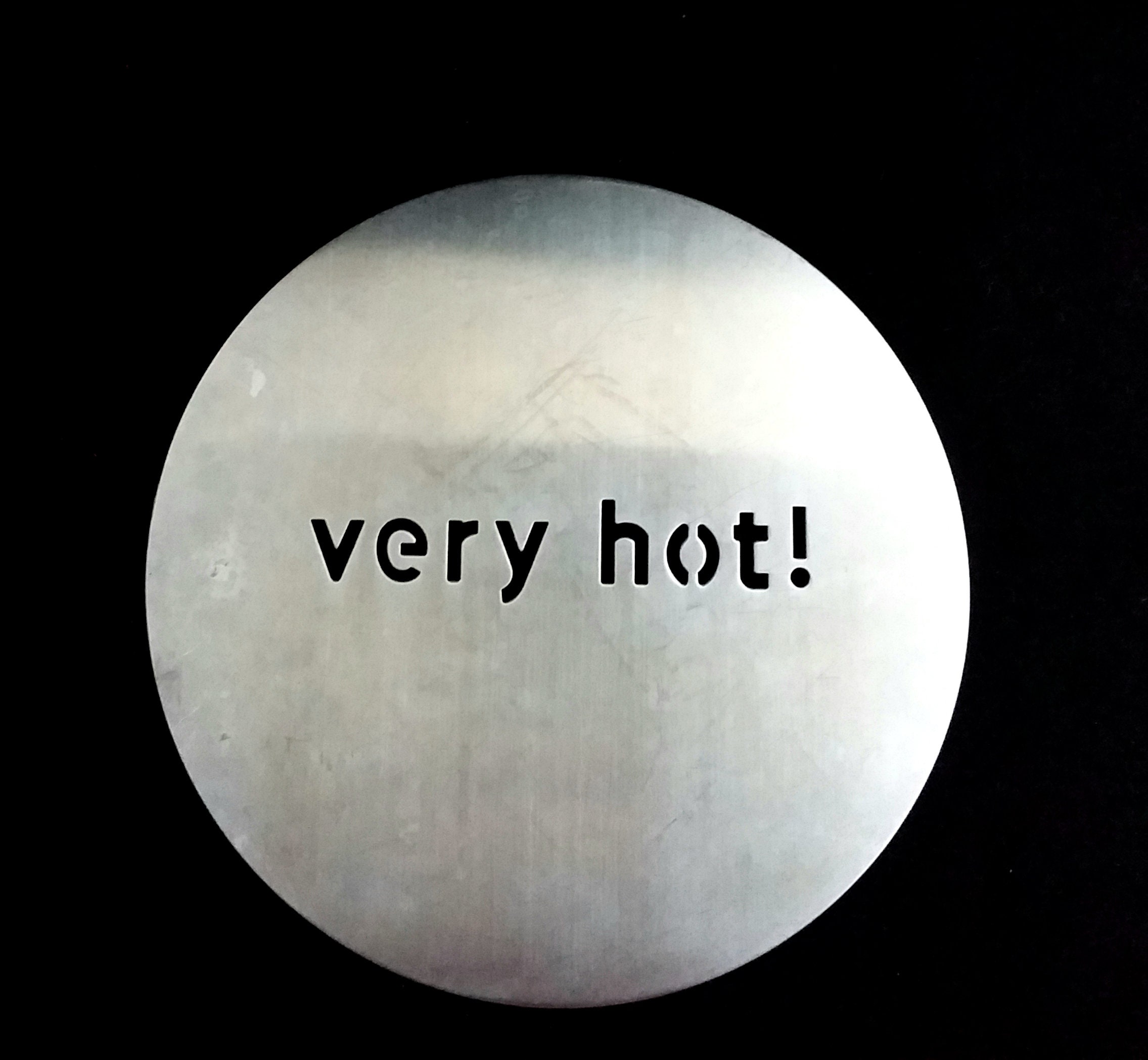 Vintage Metal Trivet Plaque Chauffante Wall Decor Display/Français Studio Vintage