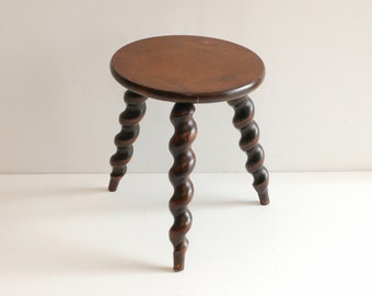 Vintage French Wood Stool Side Table Plant Stand Tripod Chair Natural Wood Home Decor/French Studio Vintage