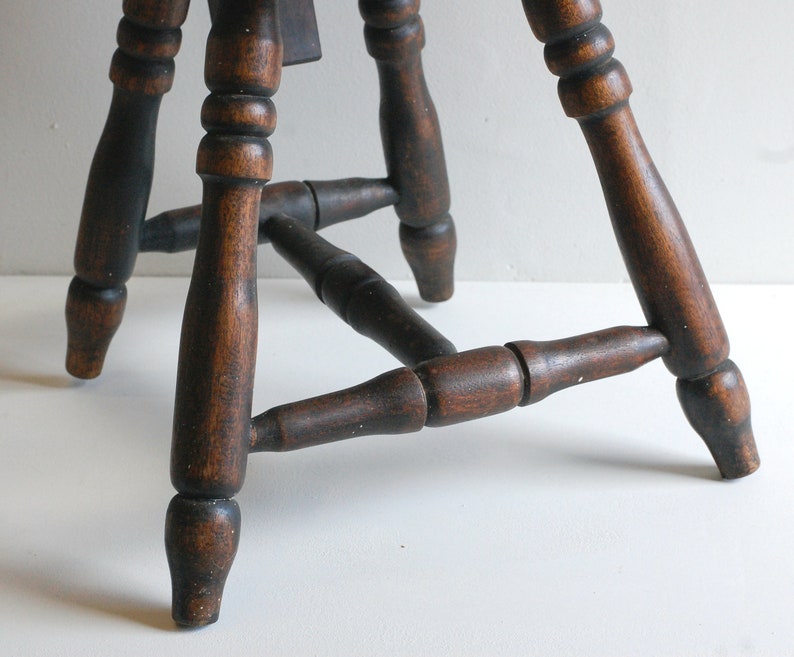 FrenchStudioVintage Carved Oak Stool/Chair - Thumbnail 4