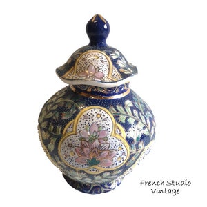 Vintage Large Chinese Ginger Jar Container Pot Hand Painted Ceramic Floral Asian Oriental Art Decor Export Item/French Studio Vintage