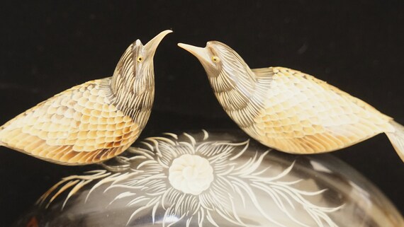 ヴィンテージの角のある鳥の置物、彫像、手彫りのアート装飾品 - Etsy 日本