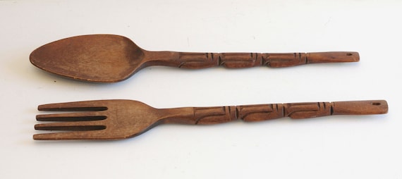 ヴィンテージ彫刻木製スプーン＆フォークセット：27インチキッチン壁