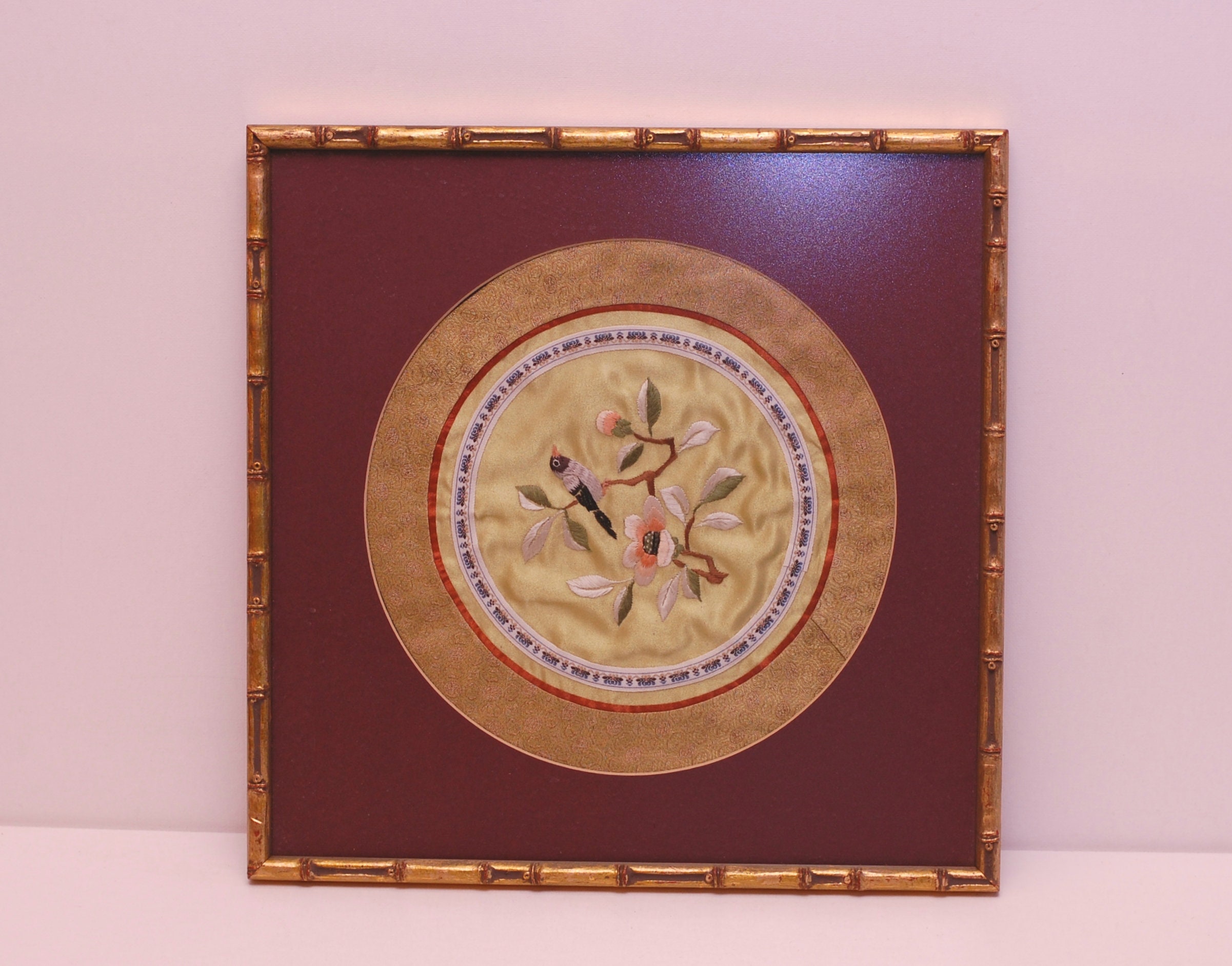 Broderie de Soie Chinoise Vintage Tapisserie avec Cadre en Bois Mur Suspendu à La Main Oiseaux Brodé