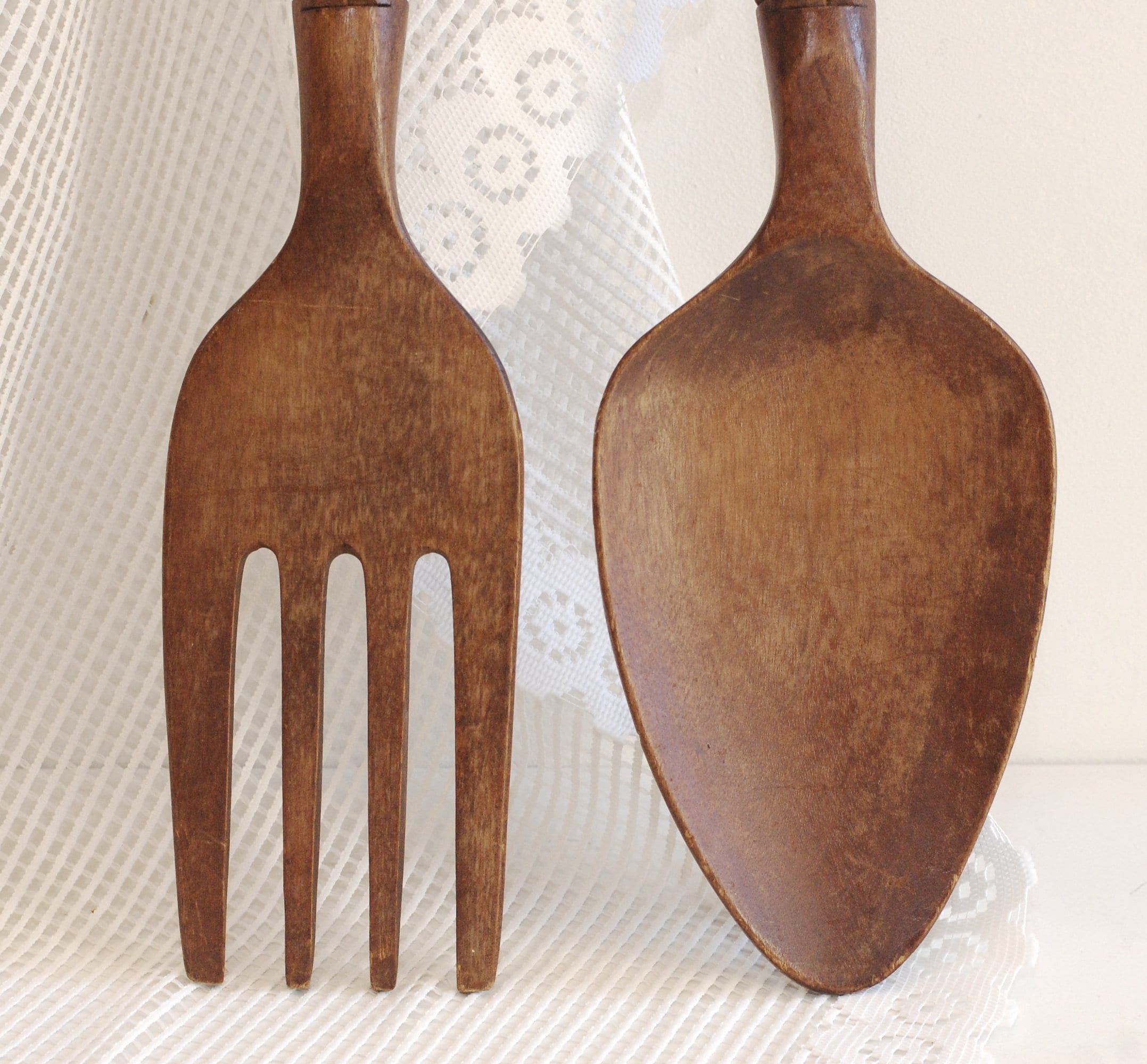 ヴィンテージ彫刻木製スプーン＆フォークセット：27インチキッチン壁