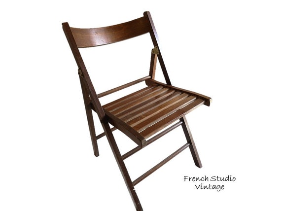 Natural wood 2024 folding chair