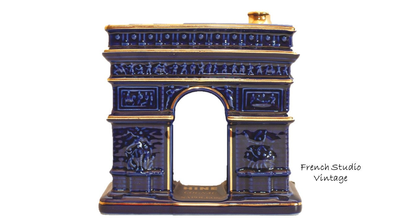 Vintage Français Cognac Bouteille en Céramique Arc de Triomphe Napoléon Brandy Collectible Display G