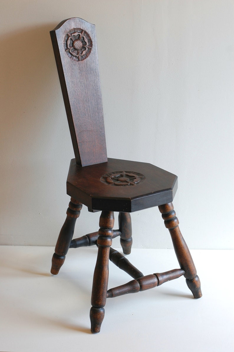 FrenchStudioVintage Carved Oak Stool/Chair - Thumbnail 3
