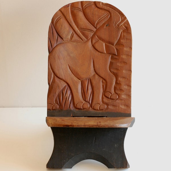 Chaise vintage en bois d'Afrique, tabouret en bois sculpté, éléphant pliant, présentoir de meubles en bois naturel lourd / Studio français vintage