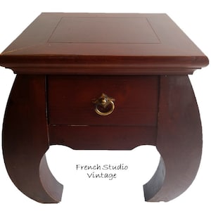 Vintage Französischer Holz Beistelltisch Hocker Nachttisch Blumenbank Blumenständer Schwere Naturholzmöbel / French Studio Vintage