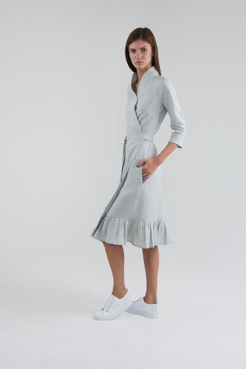 Pure Linen Wrap Dress. Ligth Grey Knee Length Linen Dress. Gusset cut dress. image 1