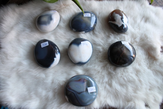 L orca agate palmstone
