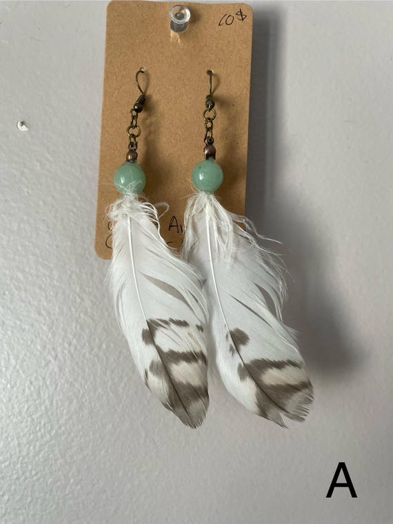 Medium Feather Earings