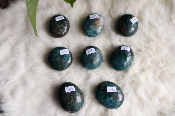 M blue apatite palmstone