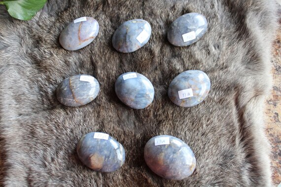 medium blue opal palmstones