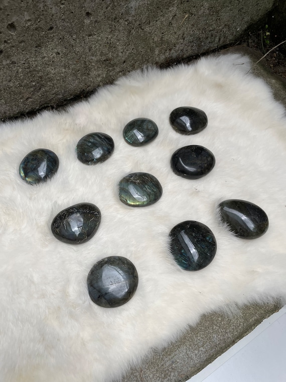 Labradorite palm stones S