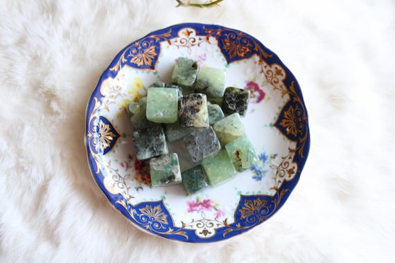 Prehnite Cube