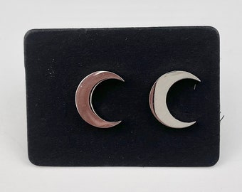 Moon stud earrings