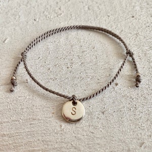 Pulsera con monograma