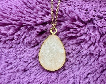 Muttermilch Halskette, Teardrop Messing vergoldet Farbe Dünne Boarder Anhänger Halskette, DIY, Milk Necklace Kit, Größe: 13 x 18 mm