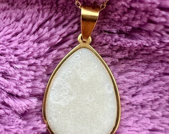 Mother’s Milk Necklace, Gold Stainless Steel Drop Pendant Necklace, DIY Milk Necklace Kit, Nickel Free, Video Instructions, Size: 18x25mm