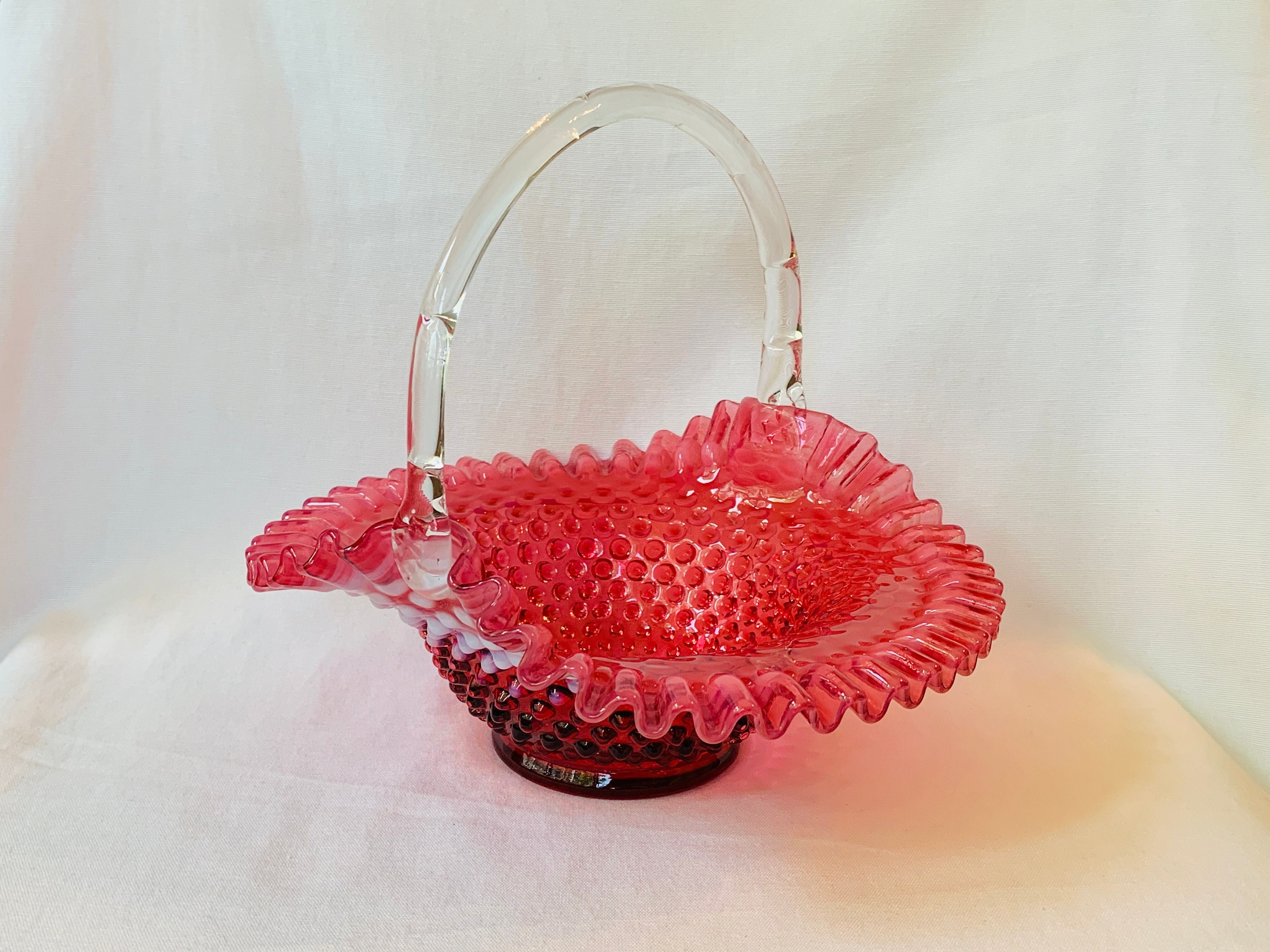 赤と白　HOBNEIL BRIDES BASKET VASE 赤と白HOBNEIL BRIDES BASKET VASE