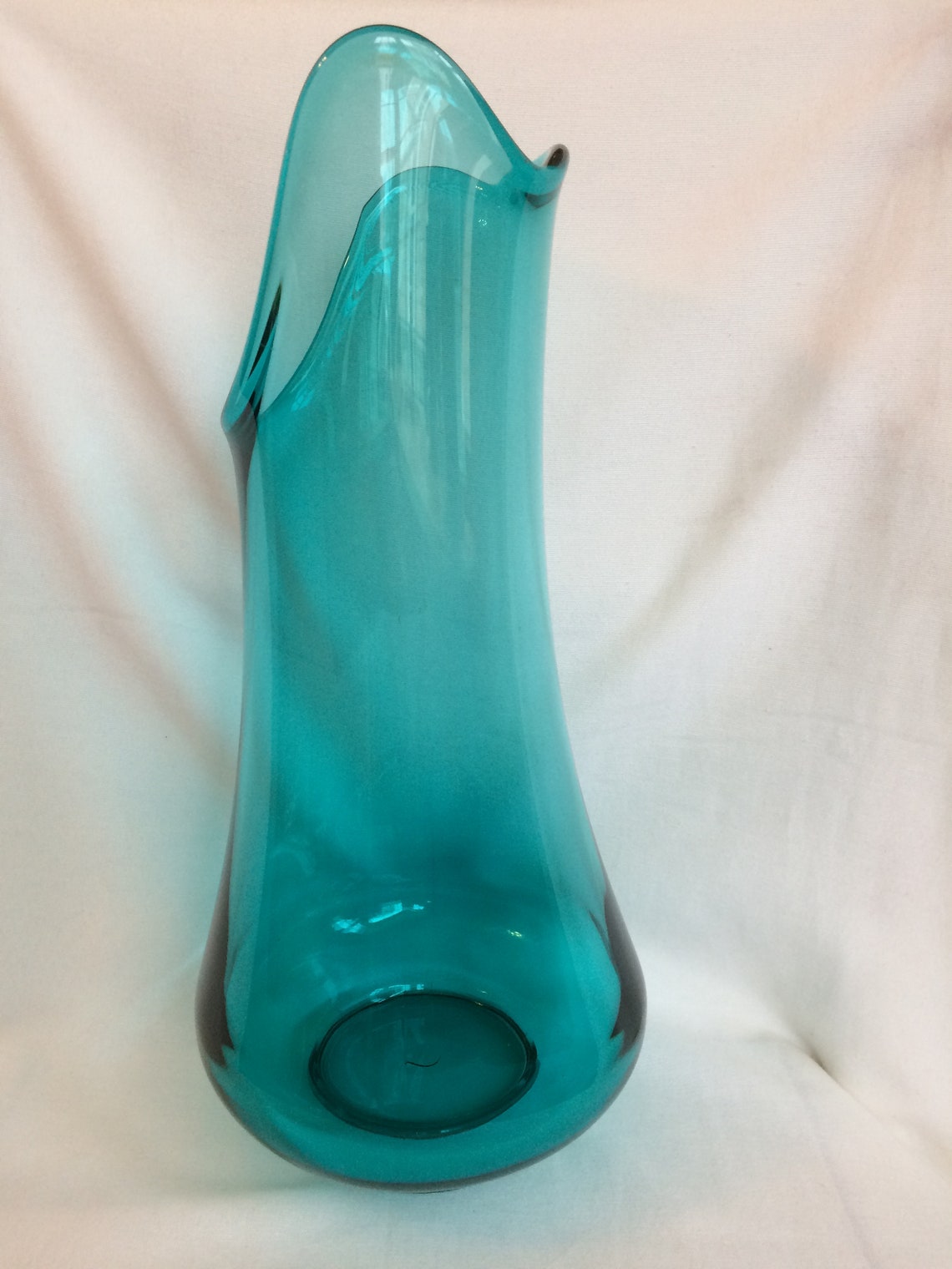 LE Smith Glass MCM Simplicity Aqua Blue Swung Vase Etsy